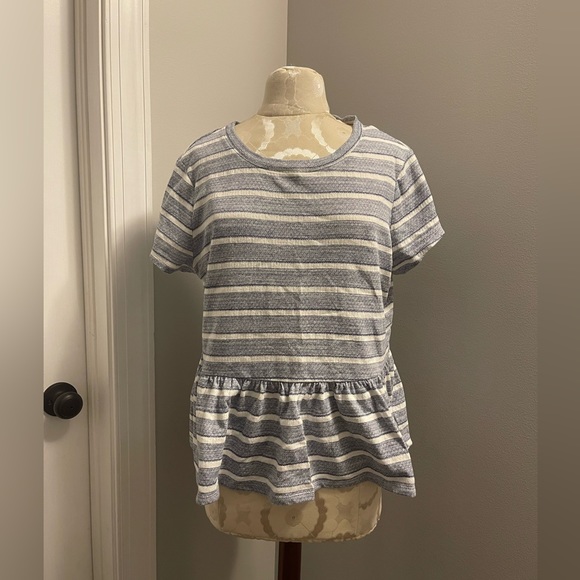 LC Lauren Conrad | Tops | Lc Lauren Conrad Tshirt Size Large Smoke Free ...